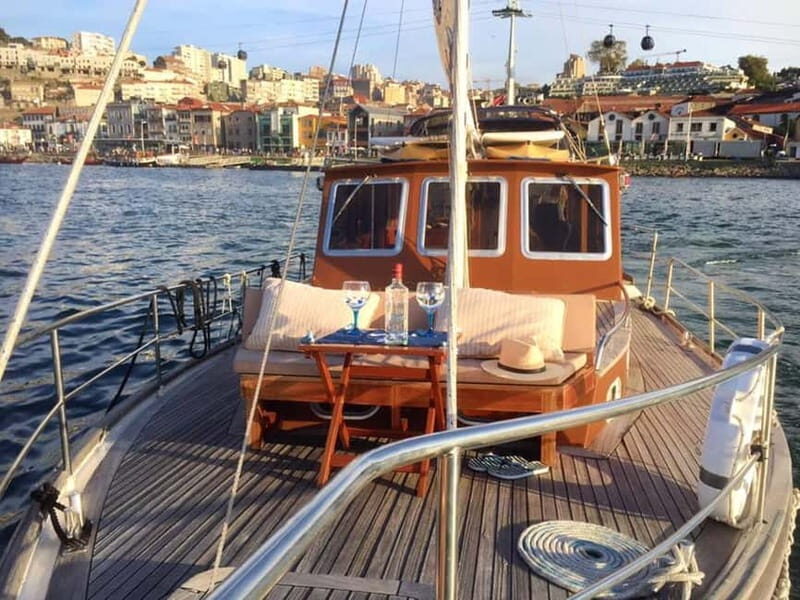 Porto: Classic Boat Cruise Along the Douro River - The Itinerary in Detail