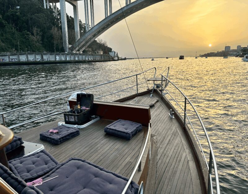 Porto: Classic Boat Cruise Along the Douro River - Authentic Experiences and Guest Highlights