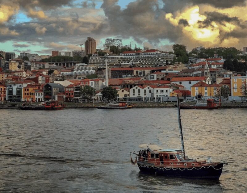 Porto: Classic Boat Cruise Along the Douro River - Who Will Love This Cruise?  