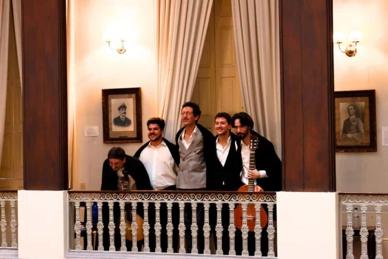 Porto: Concert "Fado de Coimbra" (Students and Serenades) - The Details of the Experience