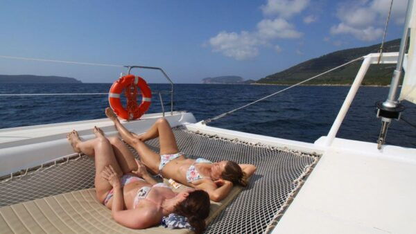 Porto Conte: Half-Day Catamaran Tour With Aperitif - Directions