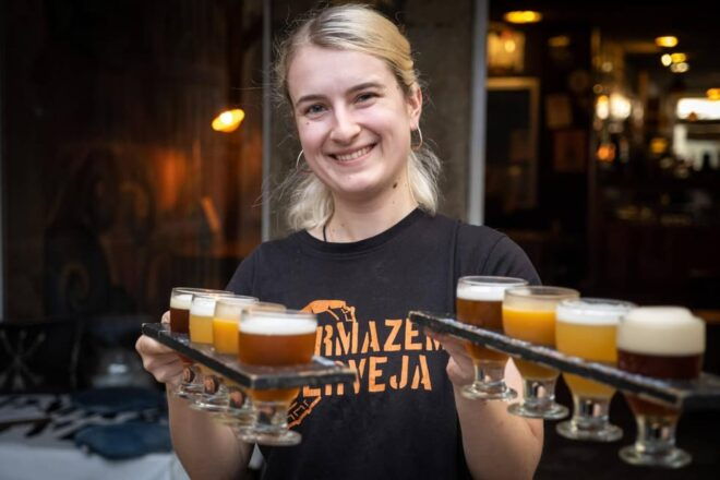 Porto: Craft Beer Tasting Tour With Local Snacks - Brewery Visit and Tastings