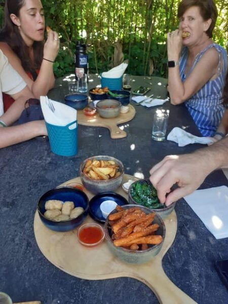 Porto: Craft Beer Tasting Tour With Local Snacks - Beer and Food Pairings