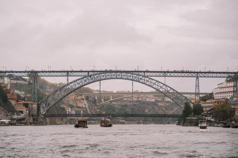 Porto: Douro river Boat tour with wine tasting (small group) - The Sum Up: Who is This Tour Perfect For?