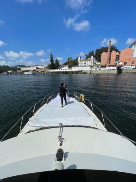 Porto: Douro River Boat Trip - Key Stops