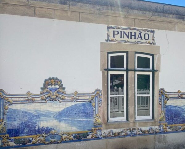 Porto: Douro Valley Private Tour 2 Vineyards & River Cruise - Douro River Cruise
