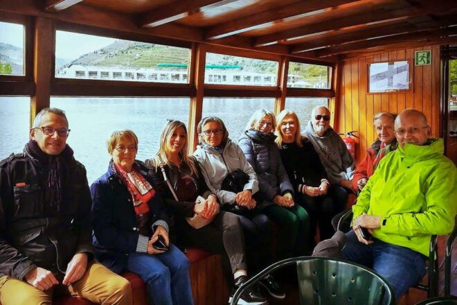 Porto: Douro Valley Tour With Wine Tasting, Lunch & Cruise - Detailed Tour Description