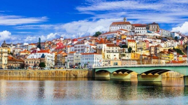Porto: Fátima & Coimbra Private Tour - Experience Highlights