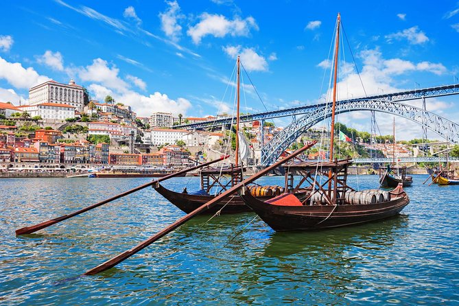 Porto From Lisbon Tour - Full Day up 4 Pax Group - Meeting and Pickup Options