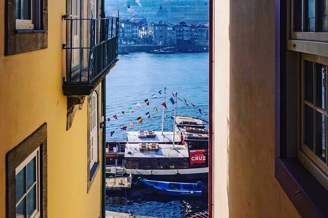Porto Full-Day Small-Group Tour With Boat Cruise, Wine Tasting  - Lisbon - Traveler Tips and Information