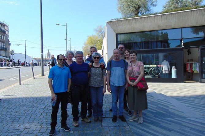 Porto Full Day Tour + Coffee Break + Lunch - Booking Information