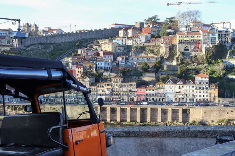Porto: Fun Private Tuk Tuk Tour - The Guide and Personalization