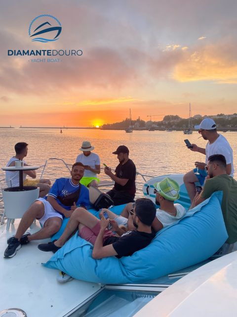 Porto, Gaia: Boat Tour Sunset and Port Wine Tasting - Highlights of the Tour
