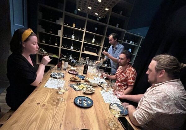 Porto: Guided Port Wine Tasting With Parings - Duration of the Activity