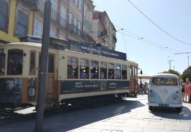 Porto: Guided Tour-Full City & Surroundings-in a 60s Vw Van - Local Guides City Knowledge