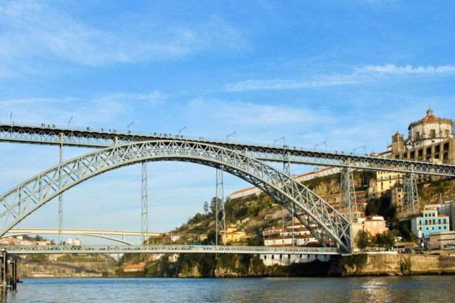 Porto: Guided Walking Tour and Lello Bookshop - Inclusions