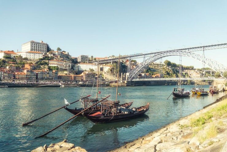 Porto: Guided Walking Tour and River Douro 6 Bridges Cruise - Tour Highlights