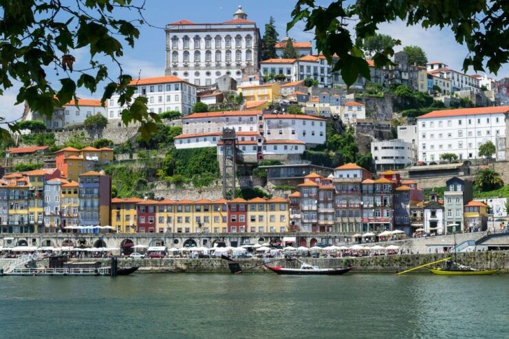 Porto: Guided Walking Tour and River Douro 6 Bridges Cruise - Activity Description