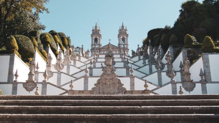 Porto: Guimarães & Braga Tour With Entry Tickets and Lunch - Tour Details and Highlights