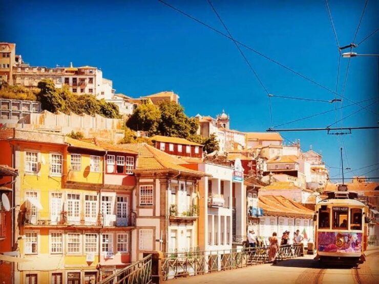 Porto: Half-Day Guided City Highlights Tour by Van - Tour Highlights