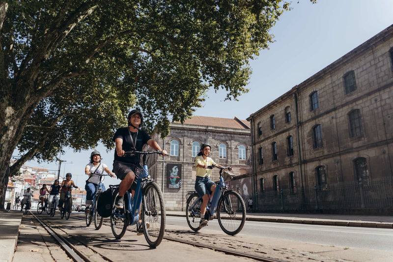 Porto Highlights Electric Bike Tour - Starting near Porto’s historic center