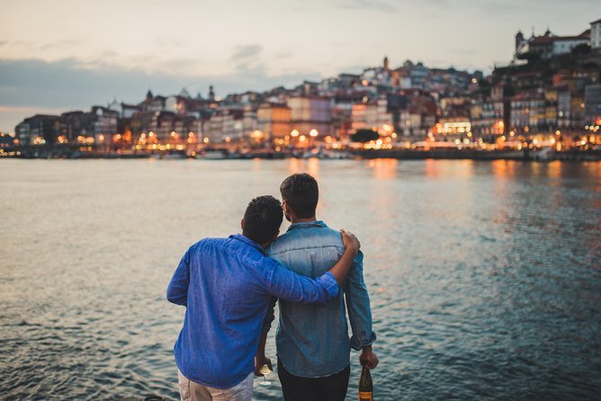 Porto Highlights Private Tour and Photo Shoot Experience - Tour and Photo Shoot Highlights