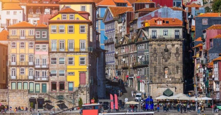 Porto: Highlights Self-Guided Scavenger Hunt and City Tour - Booking Details and Logistics