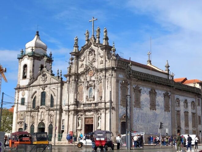 Porto Historic Centre: Private Walking Tour & Cathedral - Activity Description