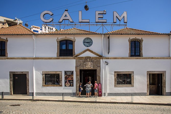 Porto Hop-On Hop-Off Tour With Optional River Cruise and Wine Tasting - Optional River Cruise