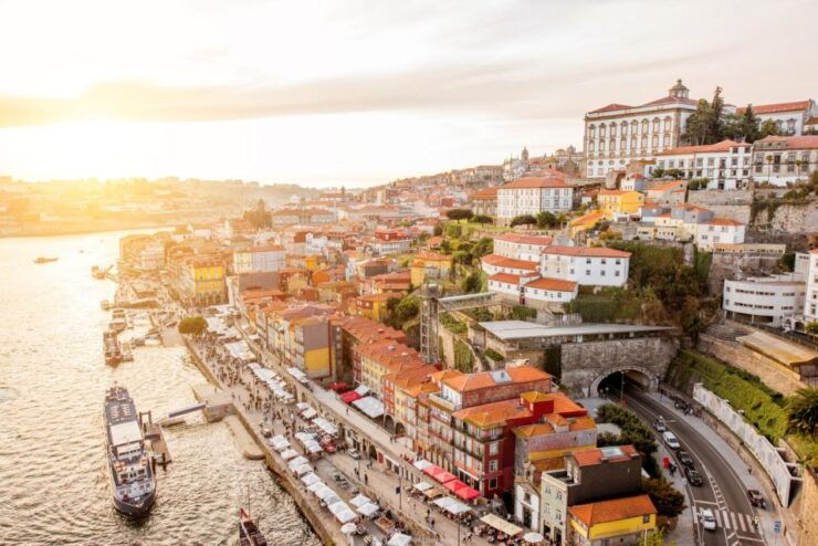 Porto: Insta-Perfect Walk With a Local - Booking Information
