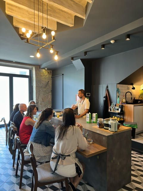 Porto: Local Market Tour & Cooking Class/Showcooking - Who Will Love This Tour?