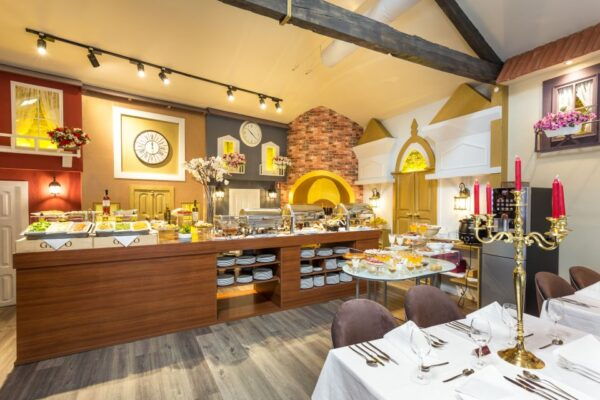 Porto: Magic Train Tour and Port Wine Tastings - Additional Information and Location Details