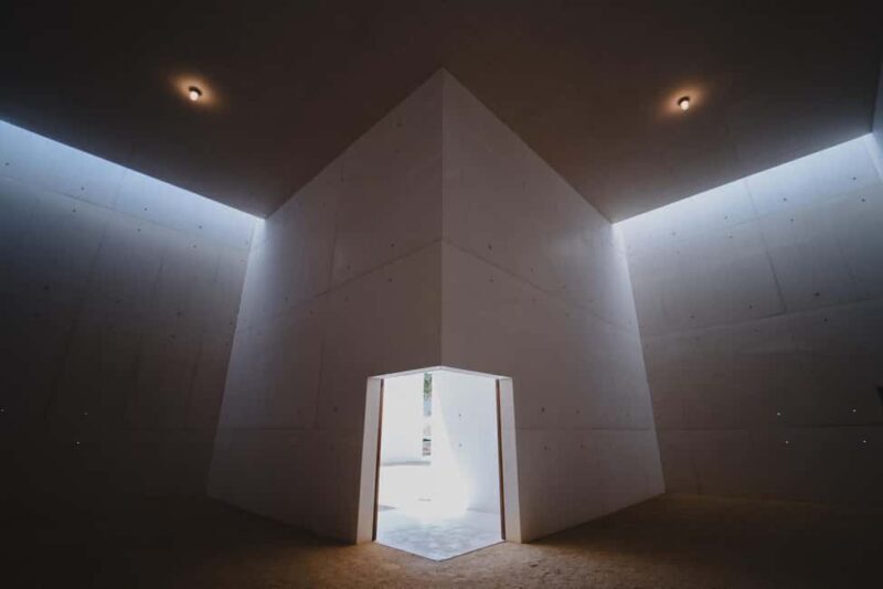 Porto: Monastery of Leça do Balio & Exhibitions Entry Ticket - Exhibitions and Cultural Content