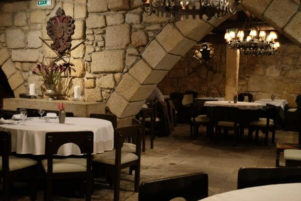 Porto Moonlight Walk & Fado Dinner - Frequently Asked Questions