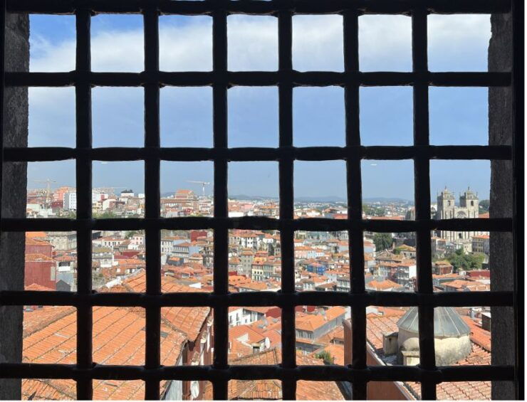 Porto: Mysteries, Legends, and Crimes Walking Tour - Tour Details