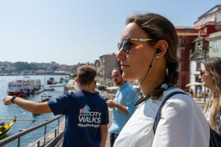 Porto: Old Town and City Highlights Walking Tour - Igreja De Sao Francisco and Capela Das Almas