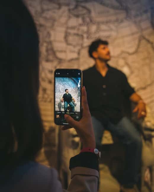 Porto: Pink Palace: The Eccentric World of Rosé Wine - Is It Worth the Price?