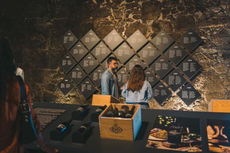 Porto: Port Cellar Visit and Wine Tasting at Fonseca - Good To Know 