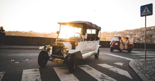 Porto: Porto & Vila Nova De Gaia Private Tour by Vintage Car - Exploring Porto: History and Local Legends