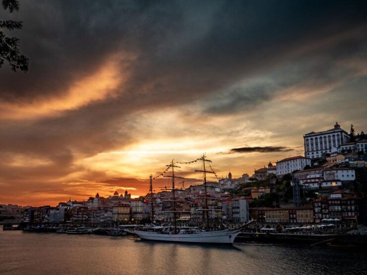 Porto: Private 1/2 Day Porto Photo Tour - Booking Details