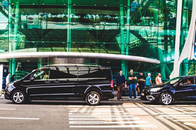 Porto Private Airport Departure Transfer - Common Questions