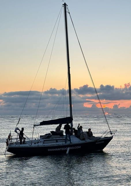 Porto: Private Cruise in a Sailboat With a Sunset Option - Included Features