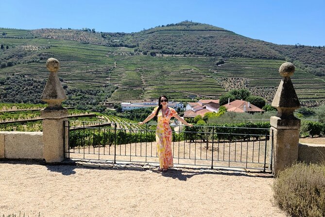 Porto Private Douro Valley Tour With Lunch, Tastings, Boat  - Pinhao - Scenic Boat Cruise on a Rabelo Boat