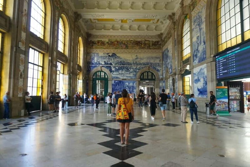 Porto: Private Historic Center Walking Tour with Degustation - Good To Know