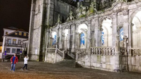 Porto Private Night Tour, See the Most Iconic Attractions - Frequently Asked Questions