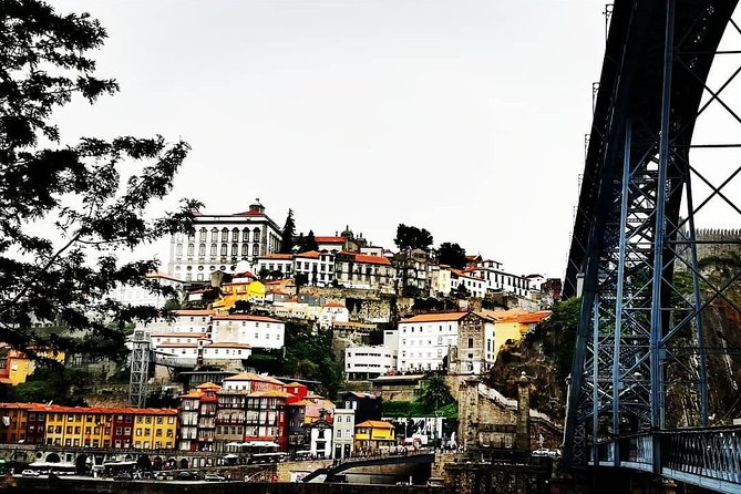 Porto Private One-Way Sightseeing Transfer to Madrid - Pricing Details