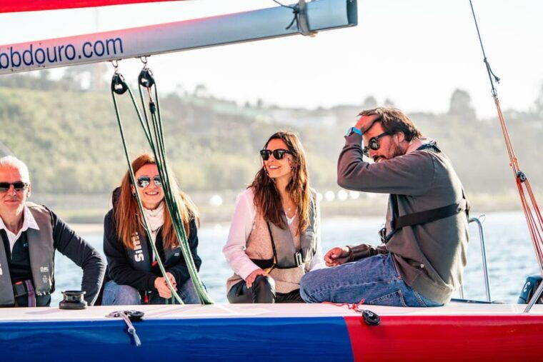 Porto: Private Sailing Experience in Douro River - Hands-on Learning and Relaxation