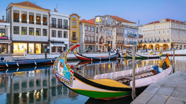 Porto: Private Tour Aveiro and Costa Nova With Moliceiro Boat - Tour Highlights and Inclusions