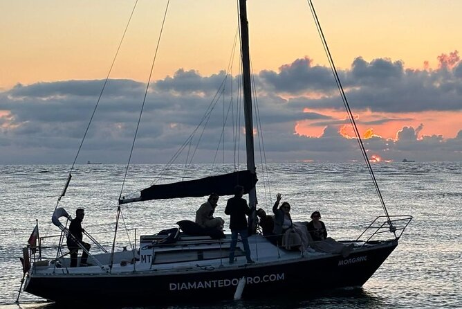 Porto: Private Tour on Vintage Sailboat With Sunset Option - Meeting Details