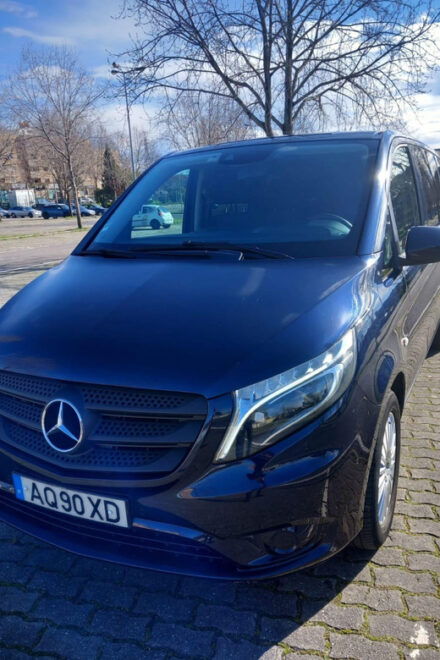 Porto: Private Transfer From Oporto Airport to Pinhão - Seamless Travel Experience